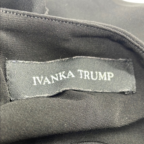 Ivanka Trump Black Relaxed Tank Top - Picture 2 of 4